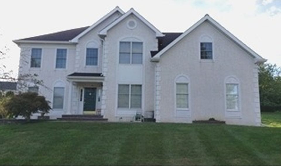 1st image of 4 Amberfield Ln