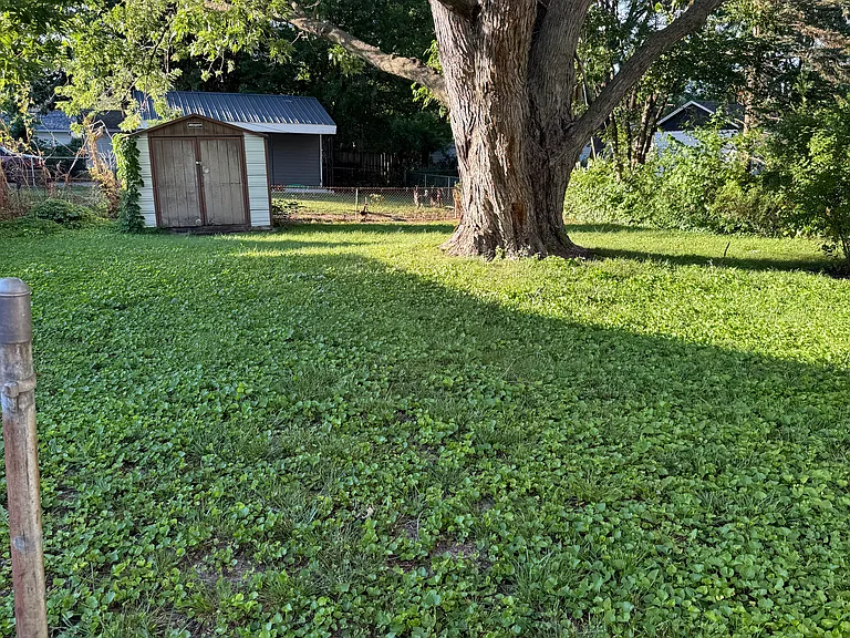 1500 Fairfield Dr — Photo 8