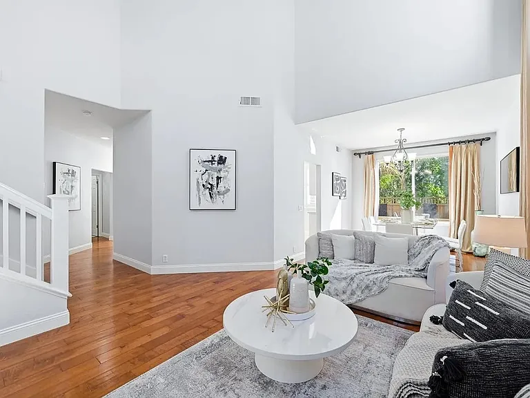 6569 Alyssa Dr — Photo 4