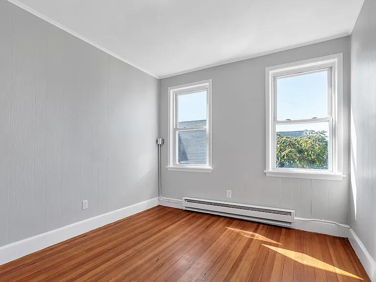 111 Pocasset Ave #3 — Photo 14