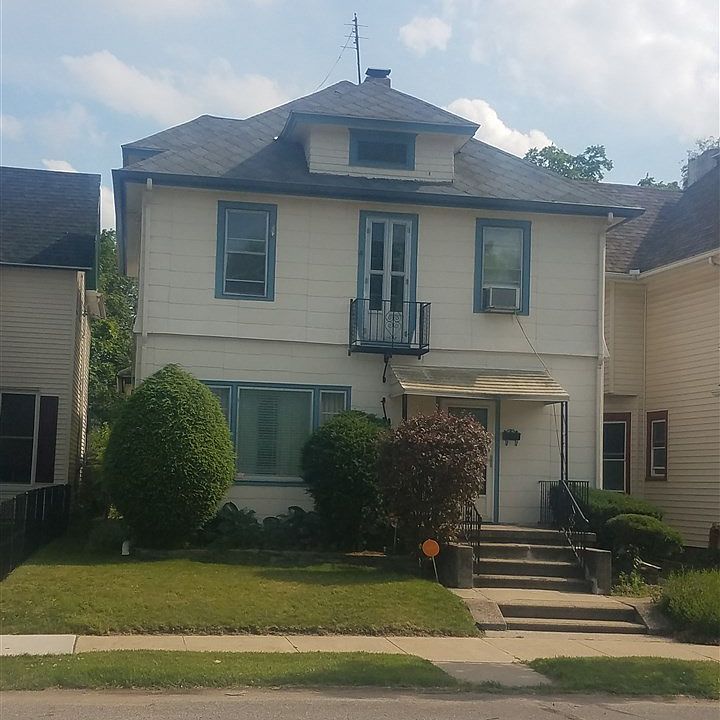 1st image of 410 W Marion St