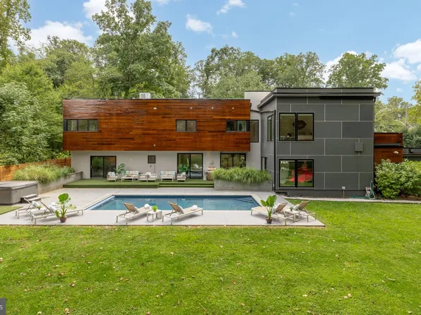 6309 Bradley Blvd, Bethesda, MD 20817