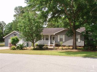 1114 Charlotte Ave S, Calabash, NC 28467