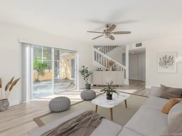 61 SE Beech Tree Ln, Stuart, FL 34994