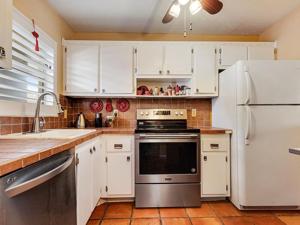 1st image of 1638 Embassy Drive #112