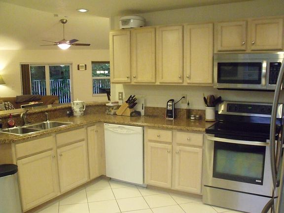 4th image of 13291 Majestic Pine Ct