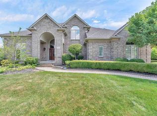 14505 Bournemuth Dr, Shelby Township, MI 48315