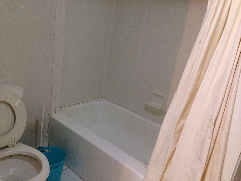 356 S Pacific Ave #3 — Photo 8