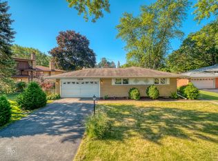 1419 E Thayer St, Mount Prospect, IL