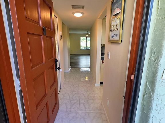 5th image of 5403 SE Miles Grant Road #H108