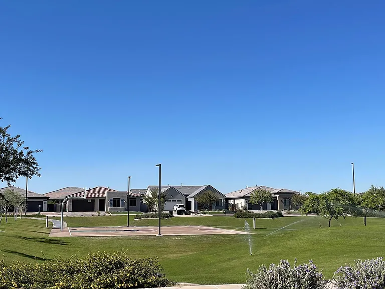 1549 E San Carlos Way — Photo 19