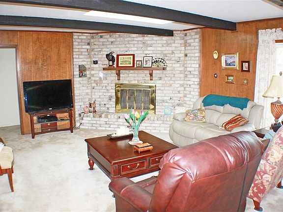 5th image of 2413 Northcrest Dr
