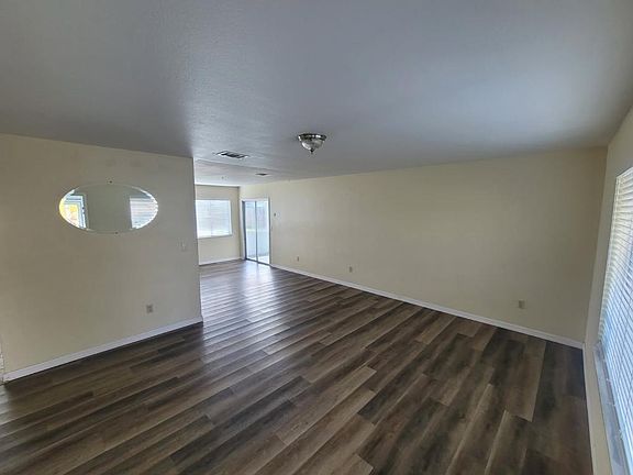 3rd image of 4512 Nekoosa St