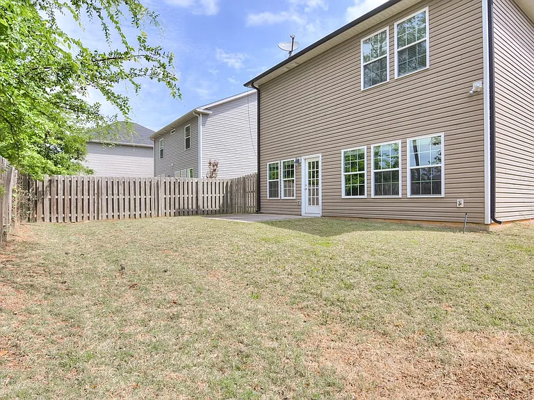 473 Brantley Cove Cir — Photo 34