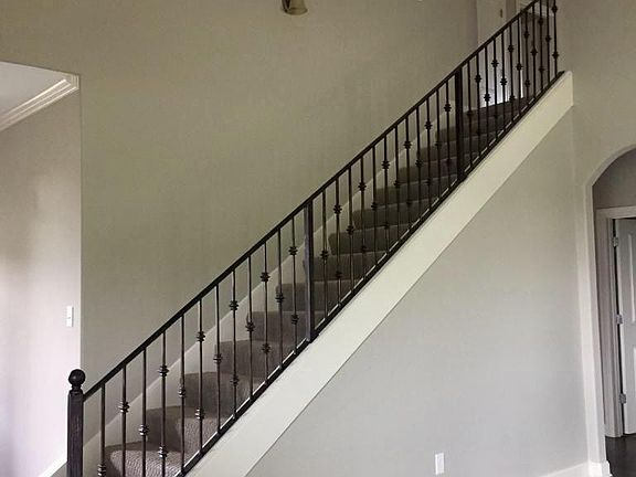 3rd image of 908 Lanere Cove