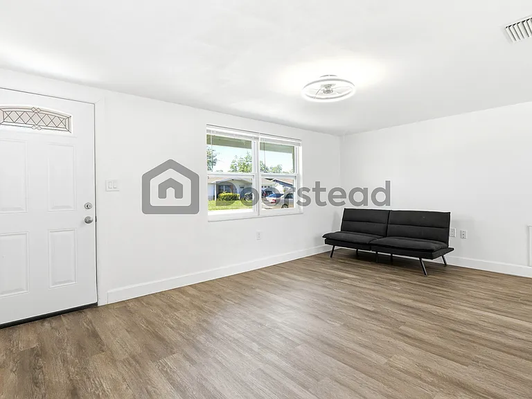 5053 Springland Dr — Photo 8