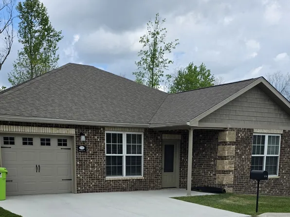 176 Blackberry Ct, Crossville, TN 38555