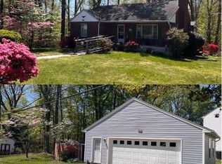 106 Village Dr, Fredericksburg, VA 22408
