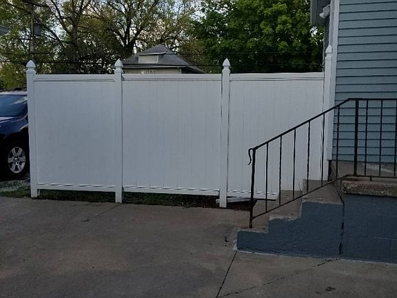 2nd image of 620 E 2nd Ave