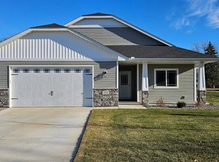 3102 Zuni Way NW, Anoka, MN 55303