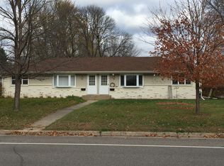 729 10th Ave E, Shakopee, MN 55379
