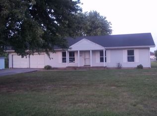 597 Chris Dr, Mayfield, KY 42066