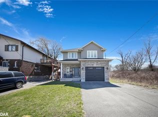 22 Lagoon Ave, Hamilton, ON L8H7C5