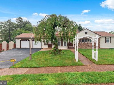 905 Henrietta Ave, Huntingdon Valley, PA, 19006