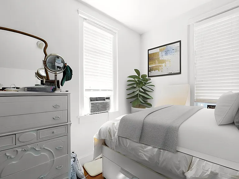 149 Sullivan St #4B — Photo 3