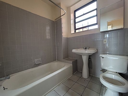 5th image of 1610 Eastern Pkwy #4B