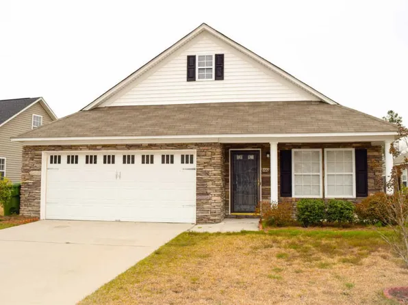 1227 Green Turf Ln, Elgin, SC 29045