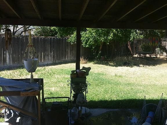 5th image of 424 Oakwood Ct