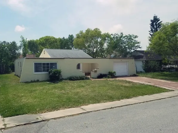 4138 Stratfield Dr, New Port Richey, FL 34652