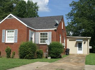 84 Russell Rd, Jackson, TN 38301