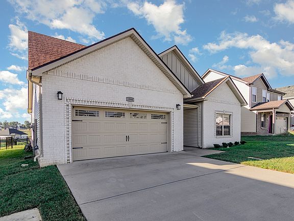 3rd image of 1398 Citadel Dr