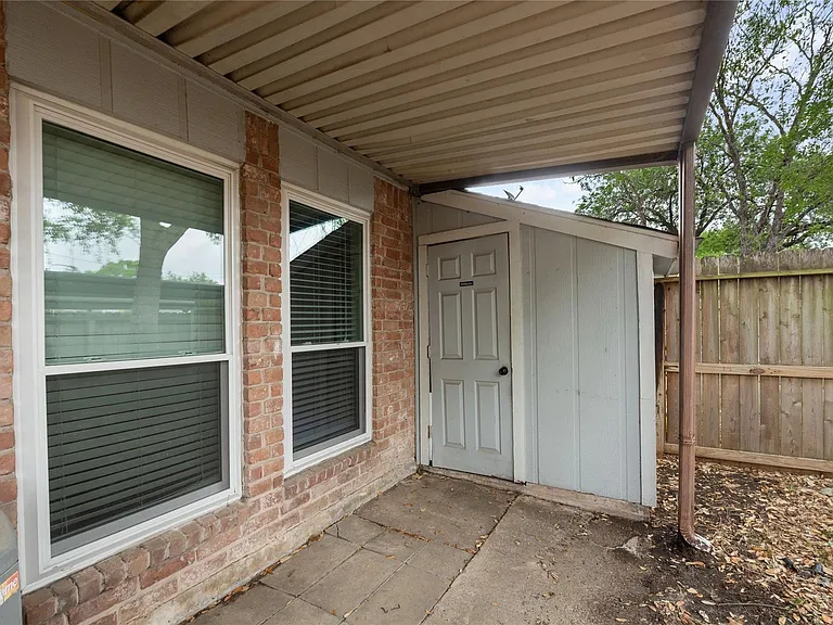 11805 Southlake Dr — Photo 21