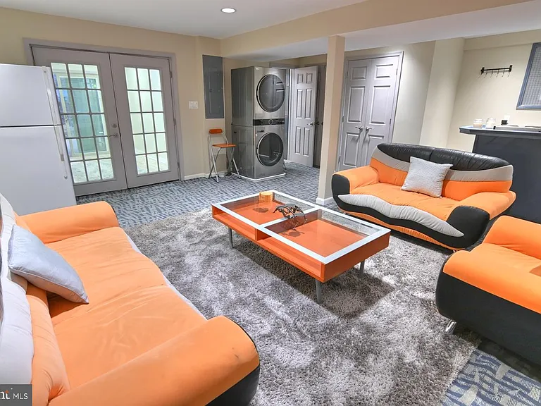 4304 Silas Hutchinson Dr — Photo 45