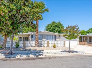 2870 Jacaranda Way, Hemet, CA 92545