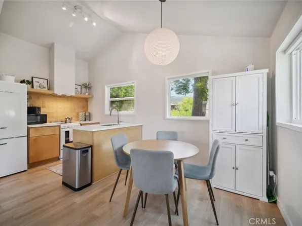 18133 Ellstree Dr, Lake Hughes, CA 93532