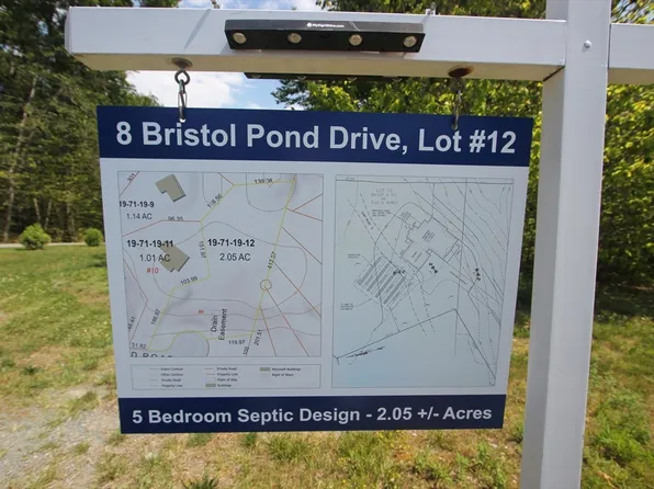 8 Bristol Pond Dr, Norfolk, MA 02056