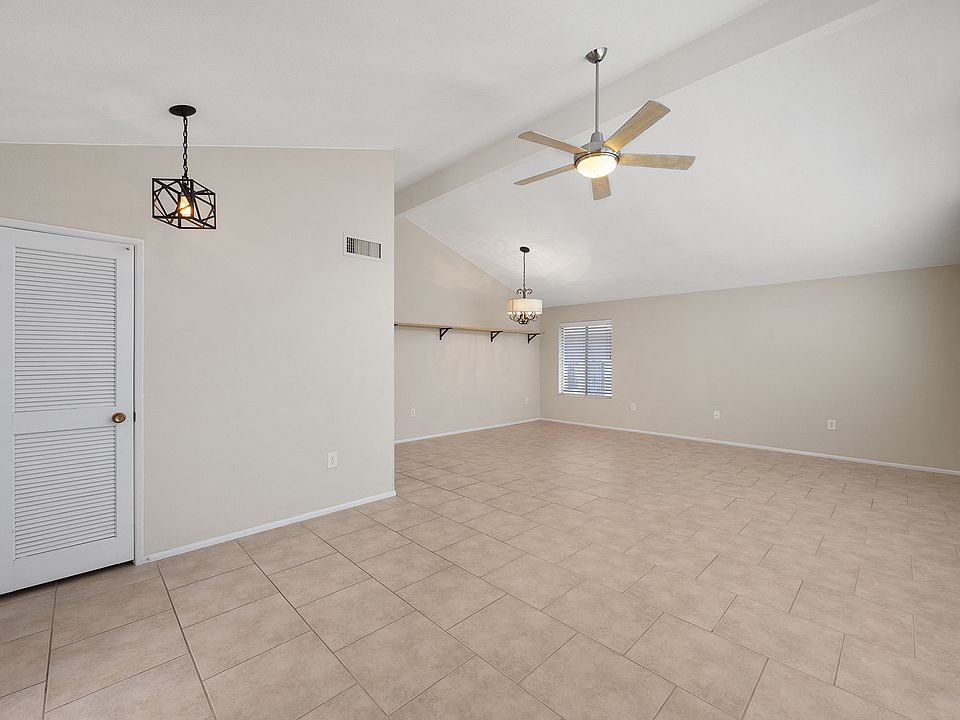 10830 W Loma Blanca Dr, Sun City, AZ 85351 | Zillow