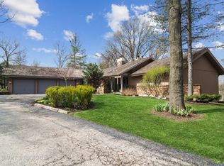 7 Brierwoods Ln, Hawthorn Woods, IL 60047