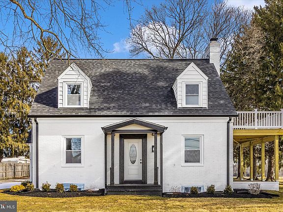 2nd image of 2514 W Liberty Rd