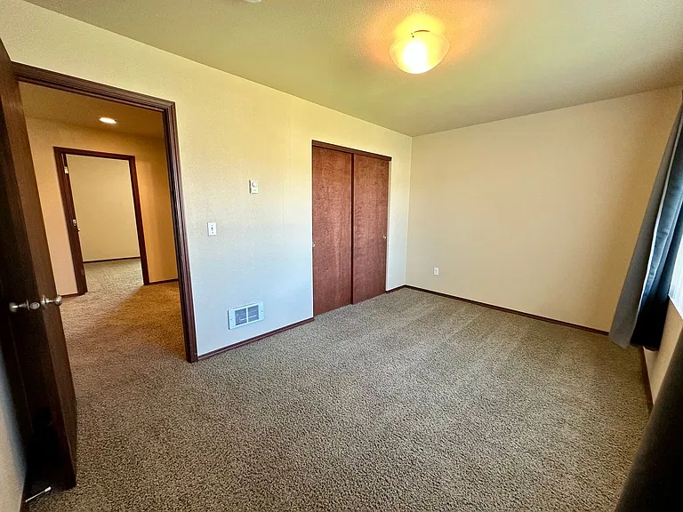 2706 N Susie Ct — Photo 25
