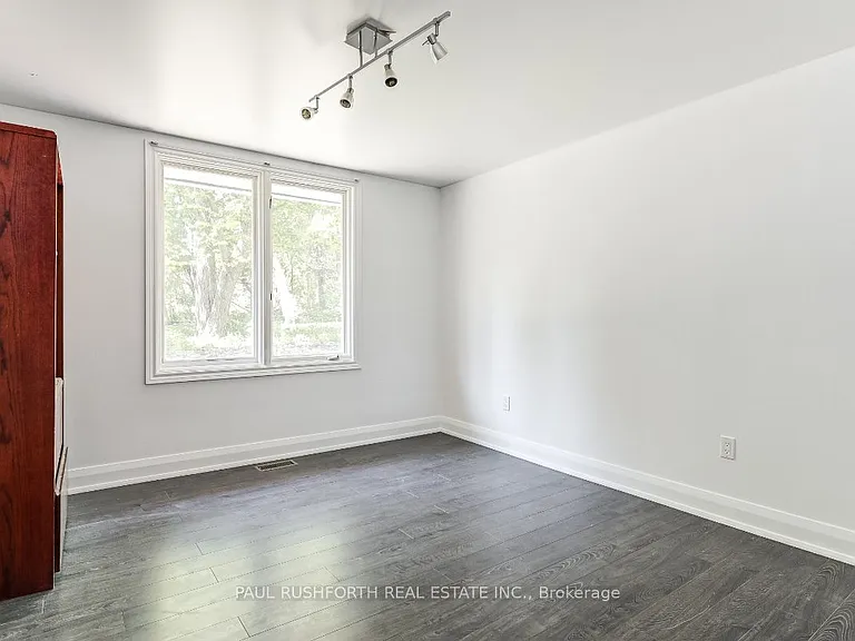 10 Cedar Rd — Photo 24