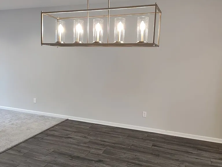 5236 Hampton St NE — Photo 24