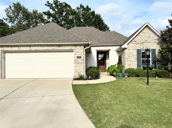227 Acadiana Creek Dr, Shreveport, LA 71106