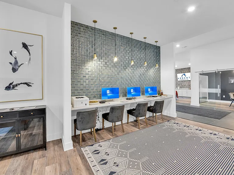 Kenmore Place — Photo 22