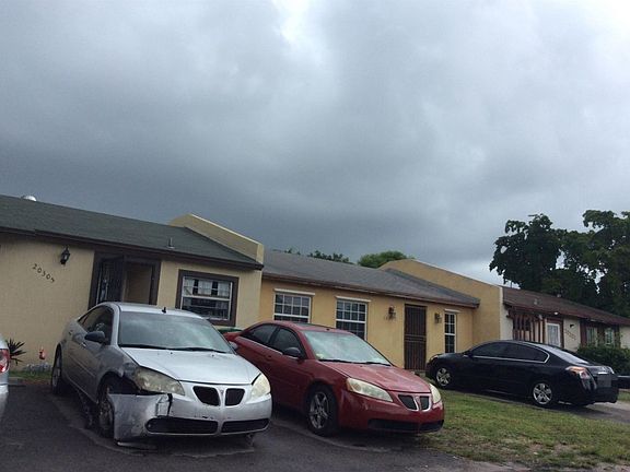3rd image of 20303 NW 28th Ct
