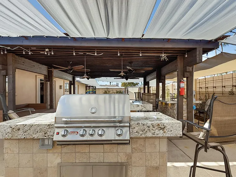 2032 E La Jolla Dr — Photo 3